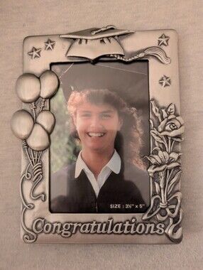 Silver pewter Graduation picture frame for 5"x3.5" photo
